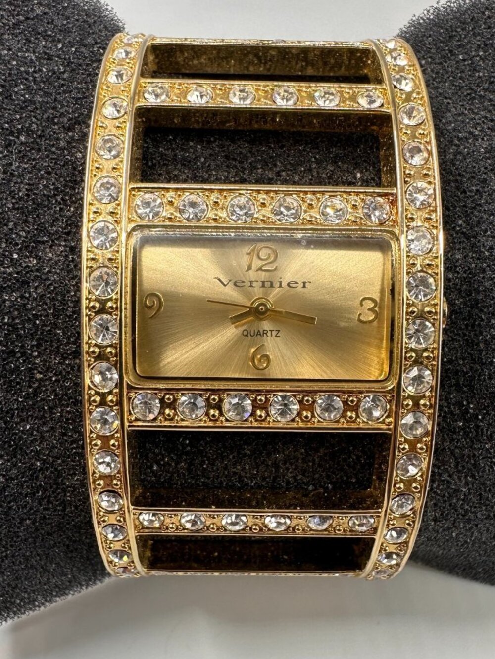 Vernier Watch Women Gold Tone Rhinestone Accents Bangle Band New Battery